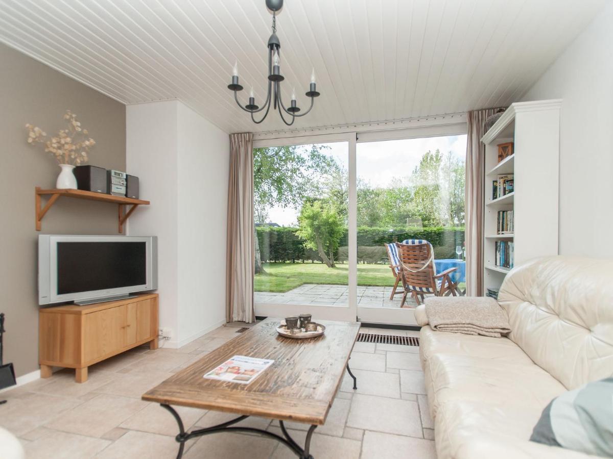 Cozy Holiday Home In Julianadorp With Garden Exterior photo